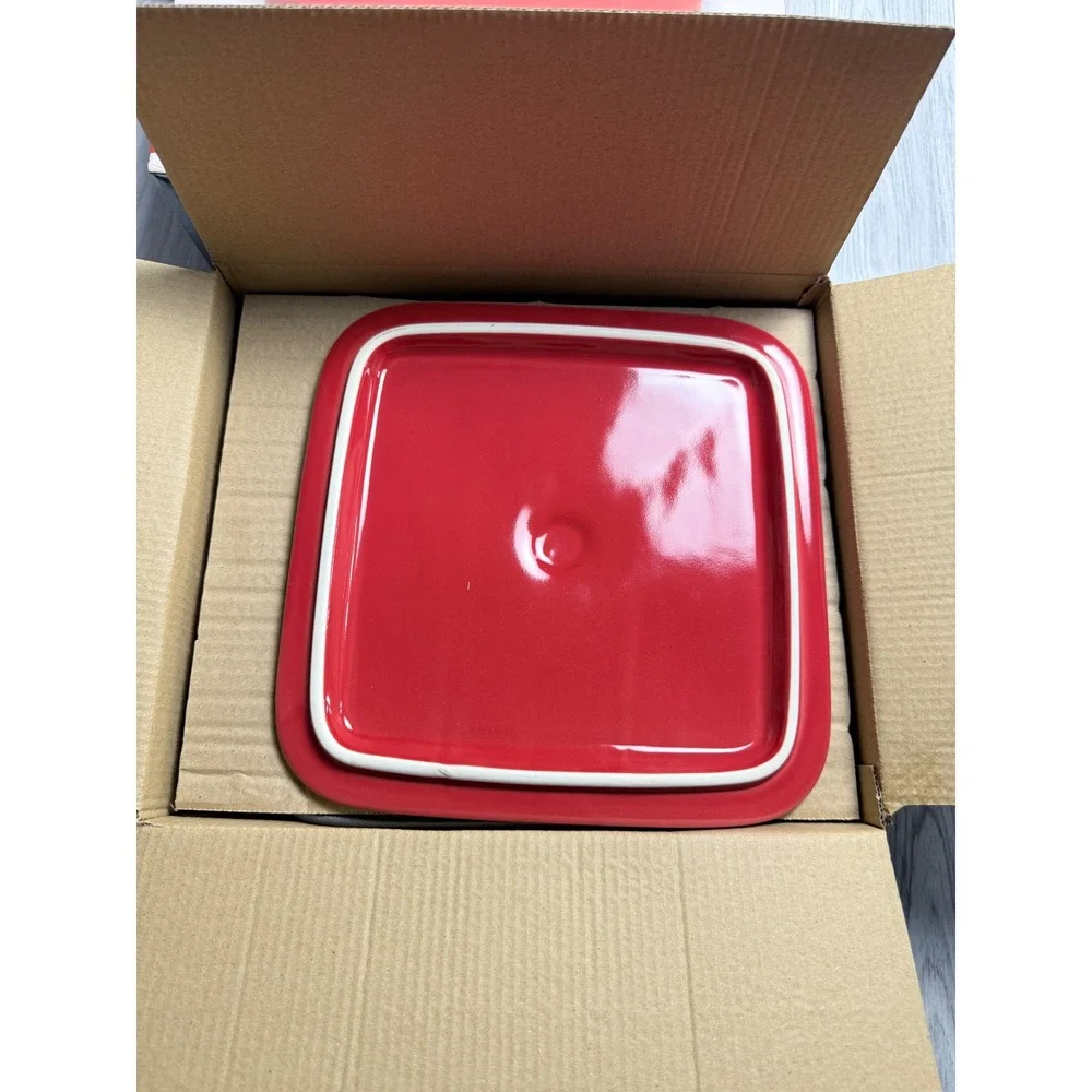 Parini Cookware Square Baker Non-Stick Ceramic Baking Dish with Lid Red Ombre